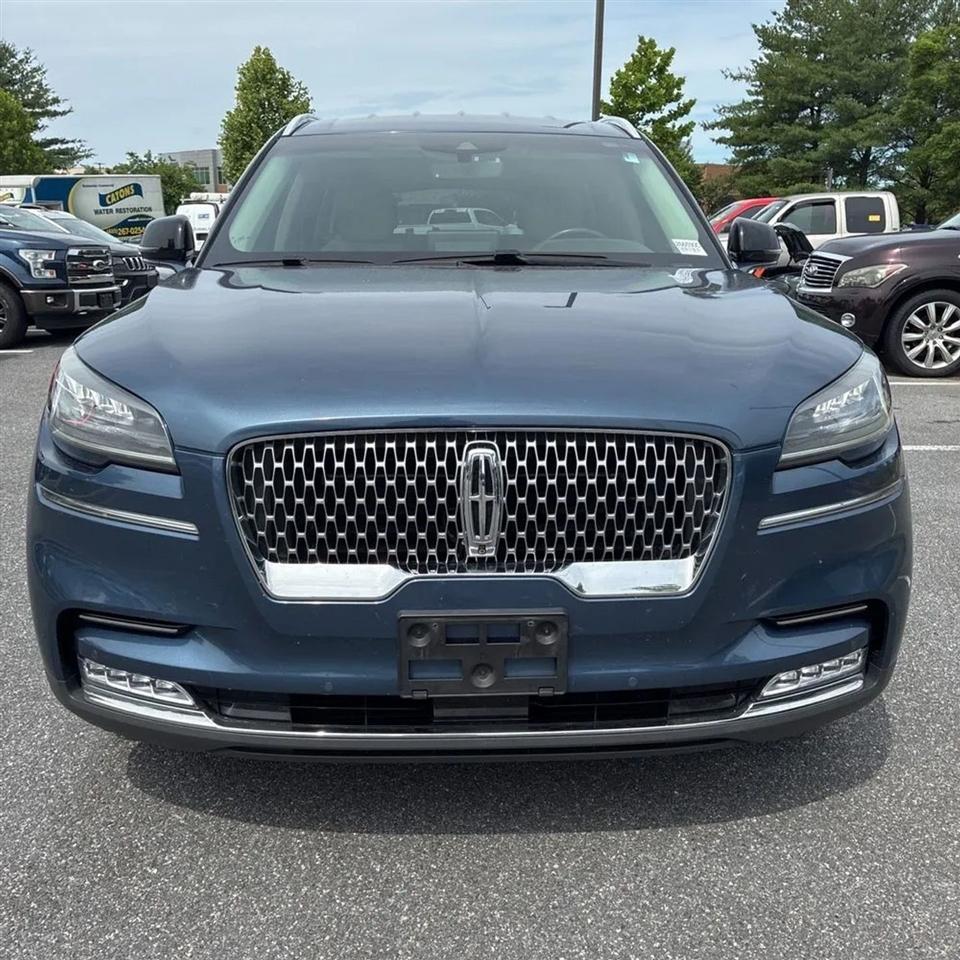 Lincoln Aviator  2020