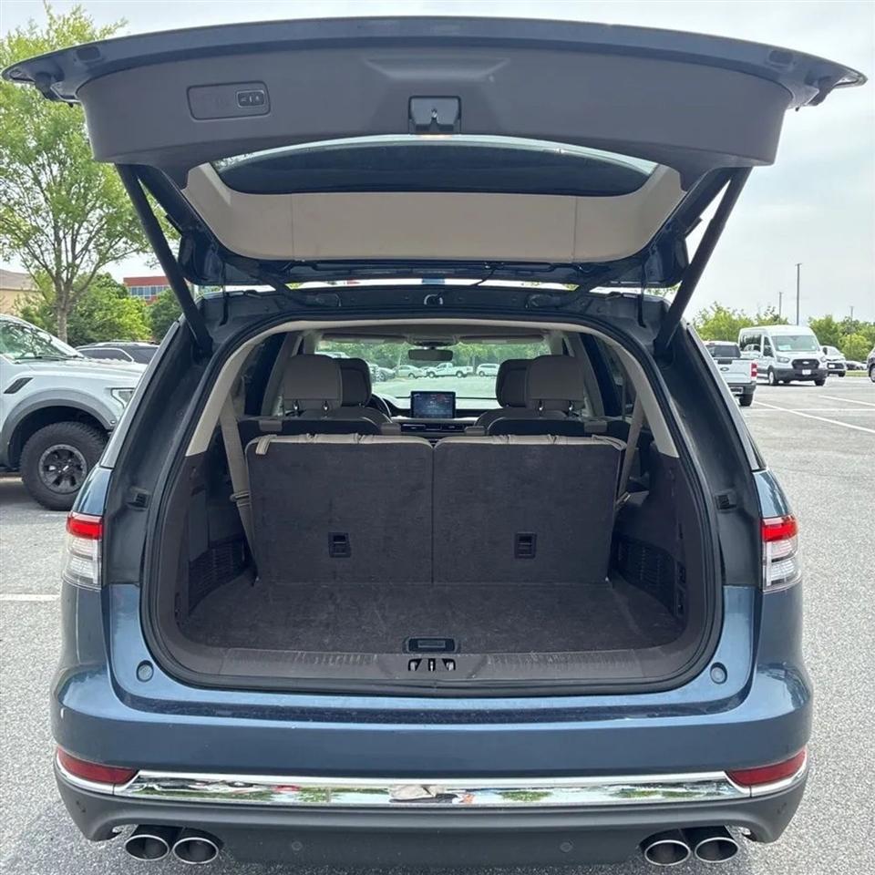 Lincoln Aviator  2020