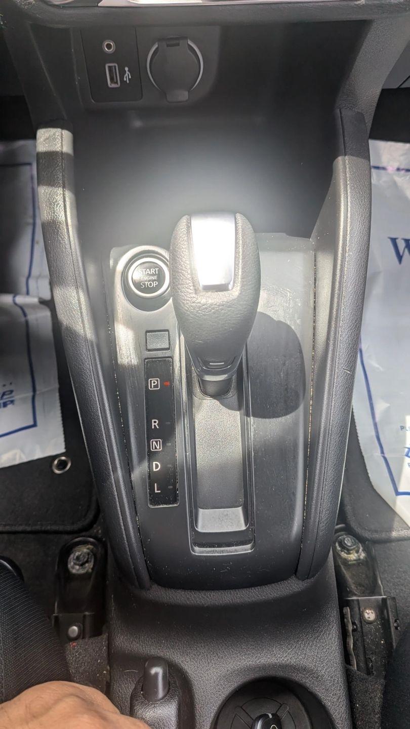 Nissan Kicks  2023