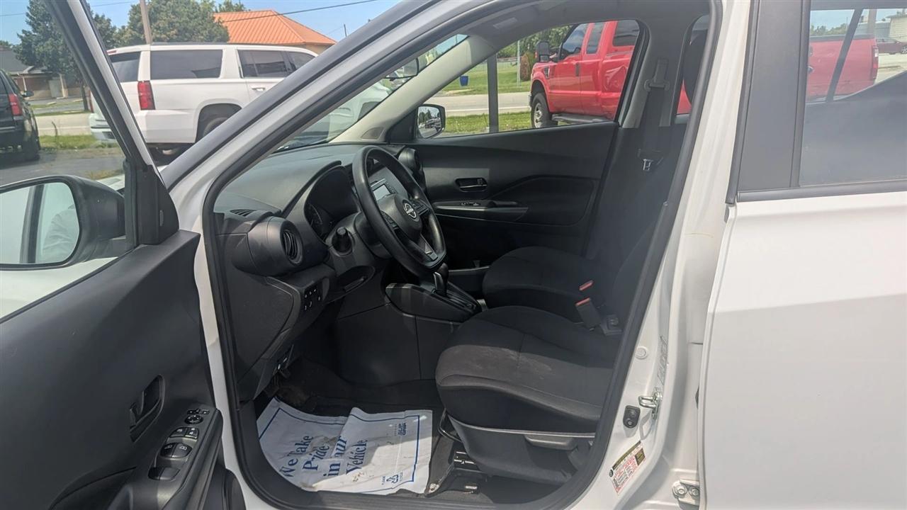Nissan Kicks  2023