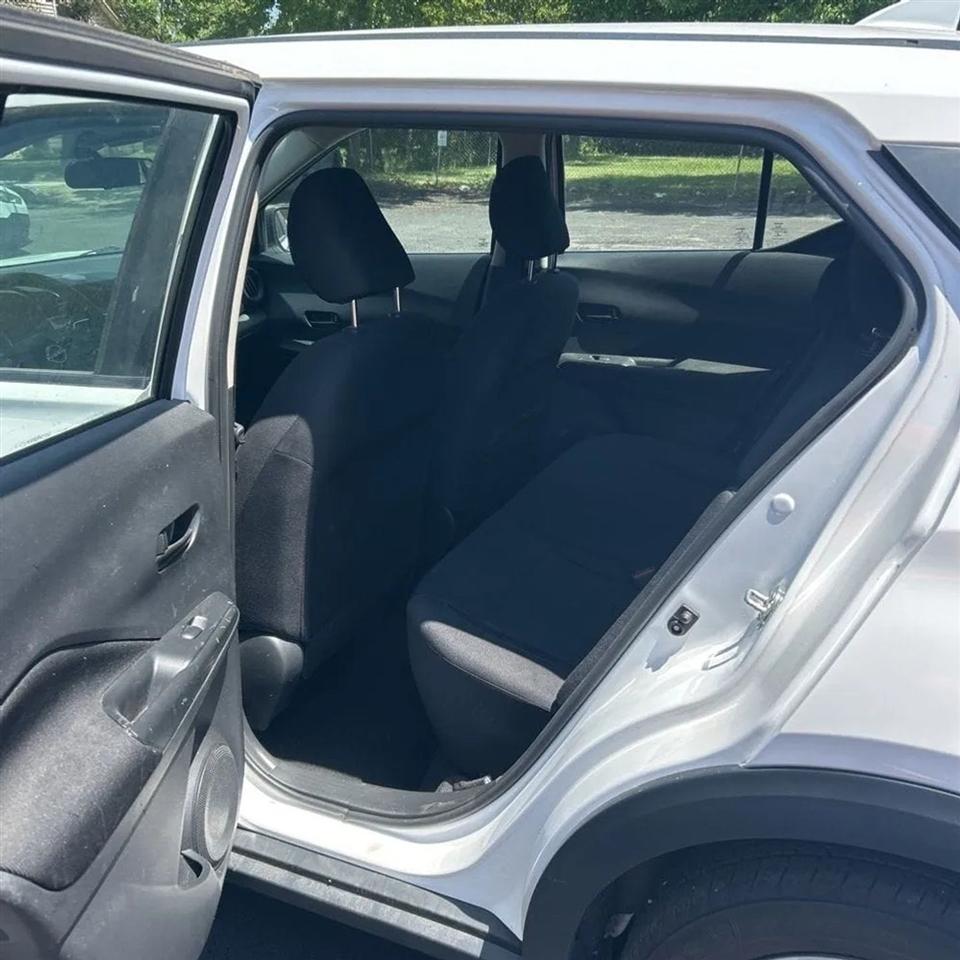 Nissan Kicks  2023