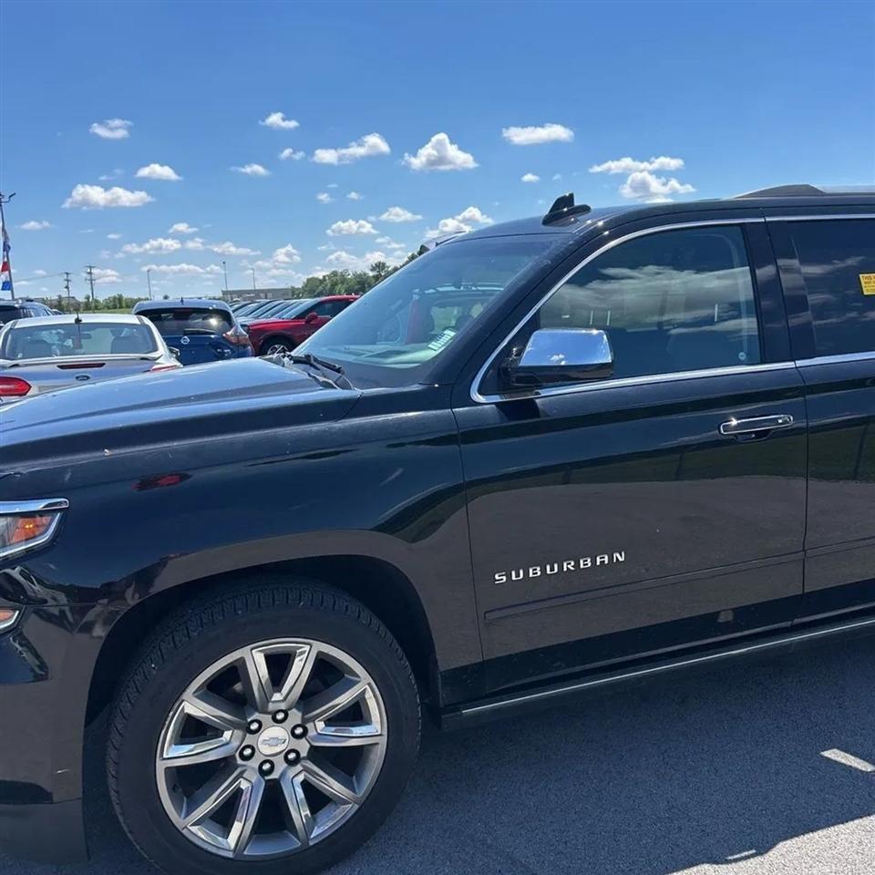 Chevrolet Suburban  2016