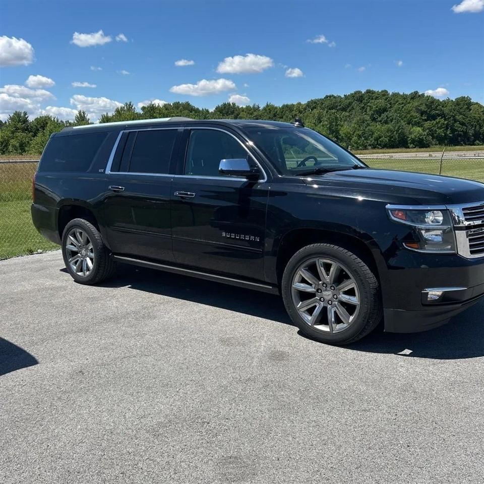Chevrolet Suburban  2016