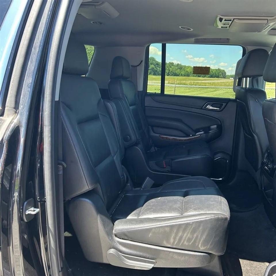 Chevrolet Suburban  2016