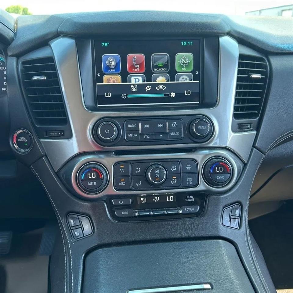 Chevrolet Suburban  2016