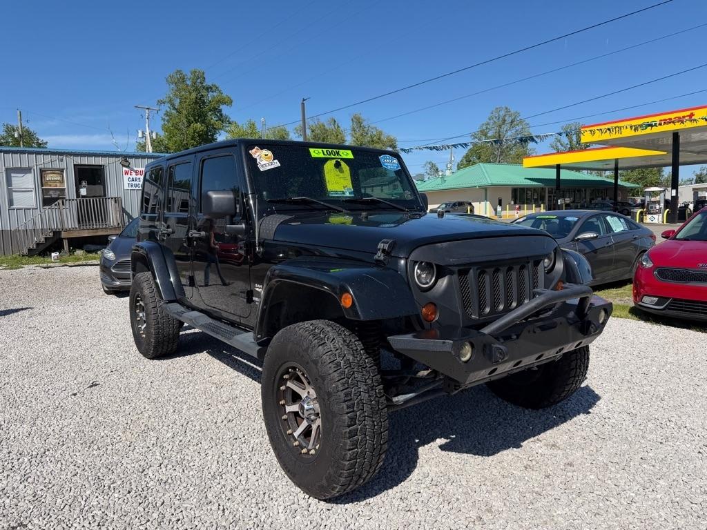 2013 Jeep Wrangler Unlimited 4WD 4dr Sahara