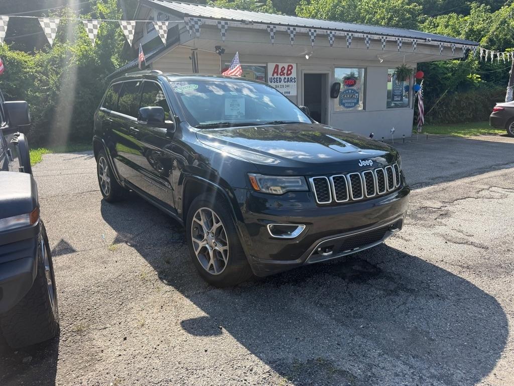 2018 Jeep Grand Cherokee Sterling Edition 4x4 *Ltd Avail*