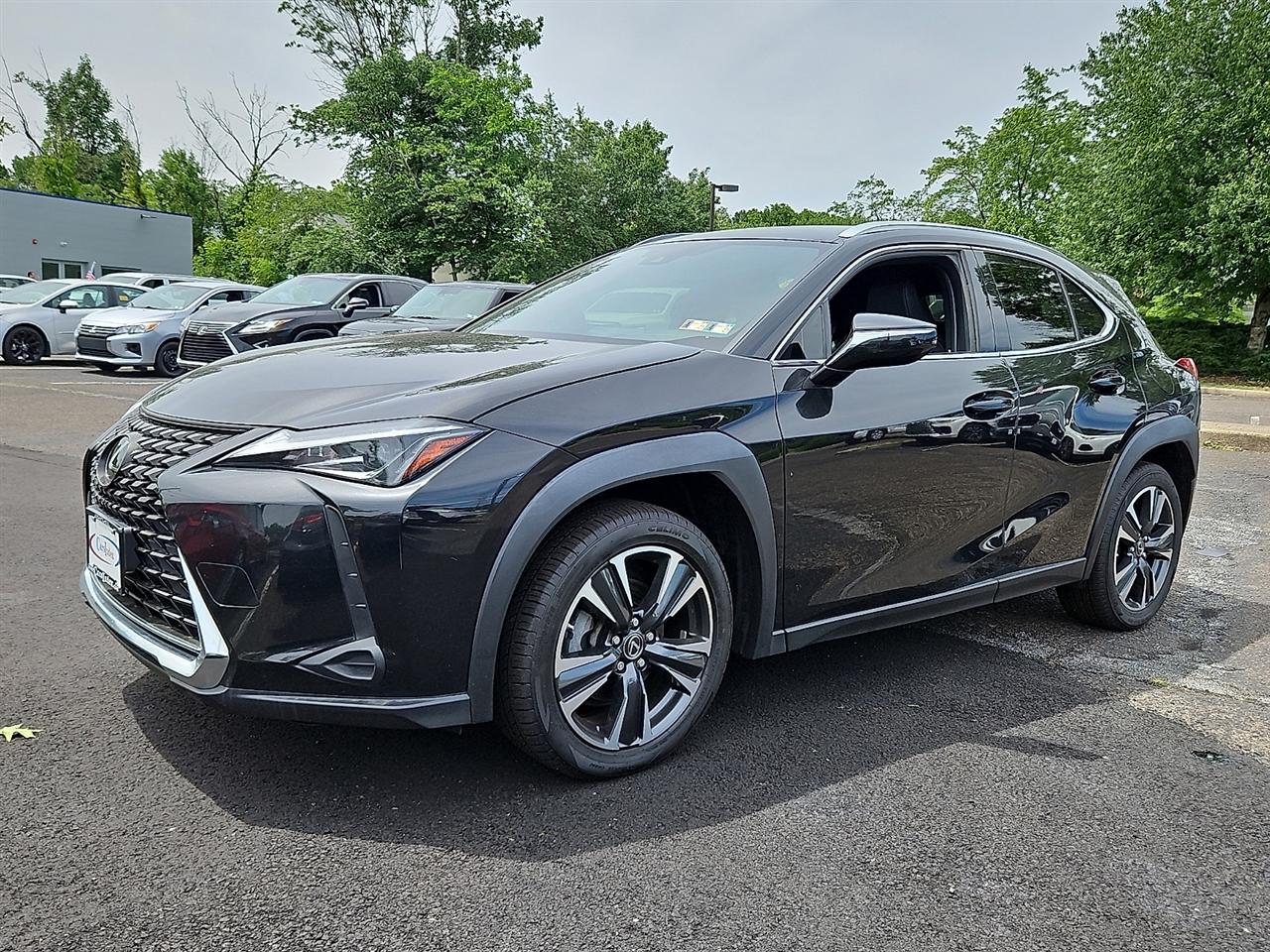 Lexus UX UX 200 FWD 2022
