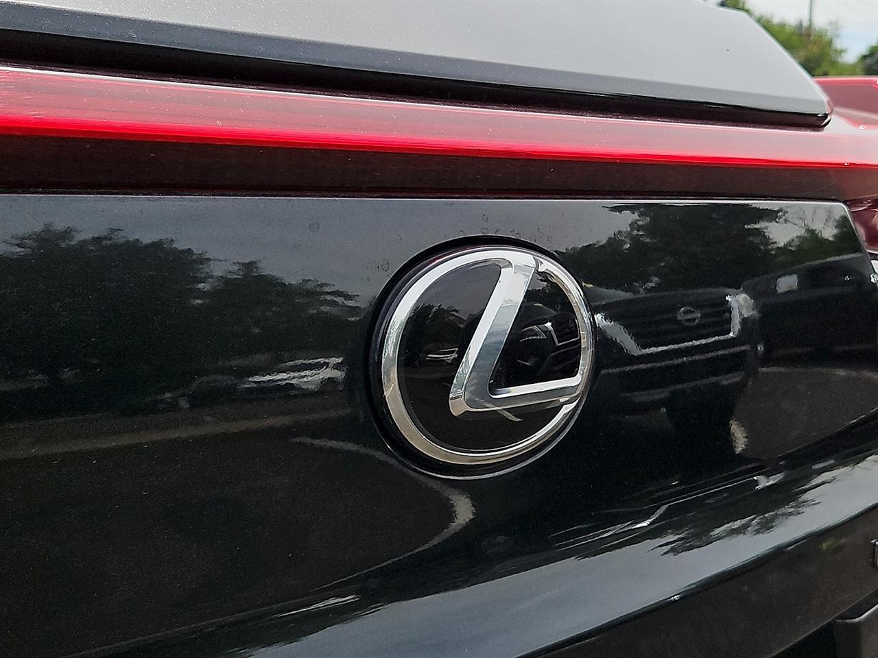 Lexus UX UX 200 FWD 2022