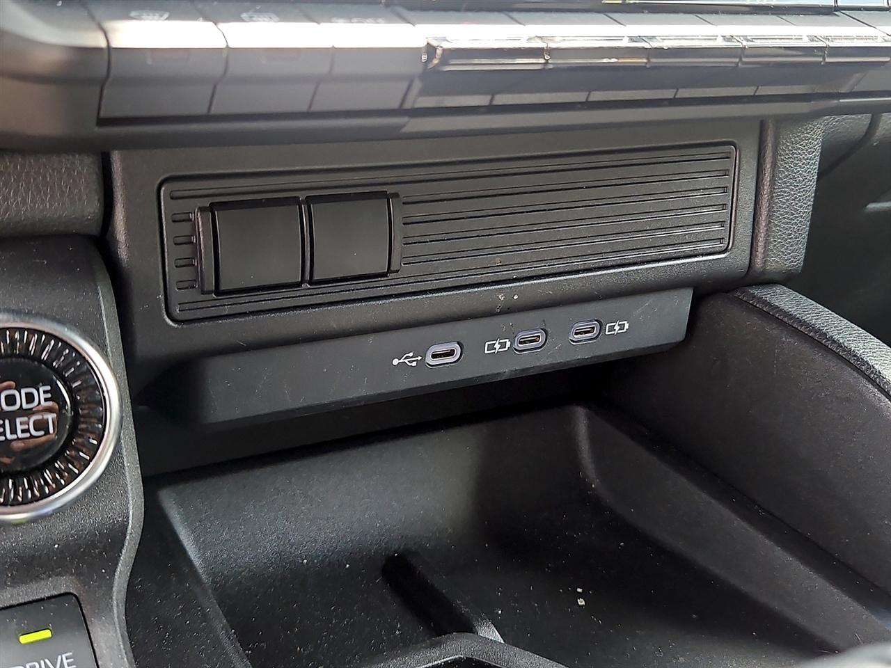Toyota Land Cruiser 1958 4WD (Natl) 2025