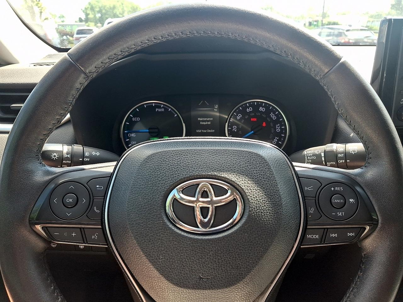 Toyota RAV4 Hybrid XLE AWD (Natl) 2020