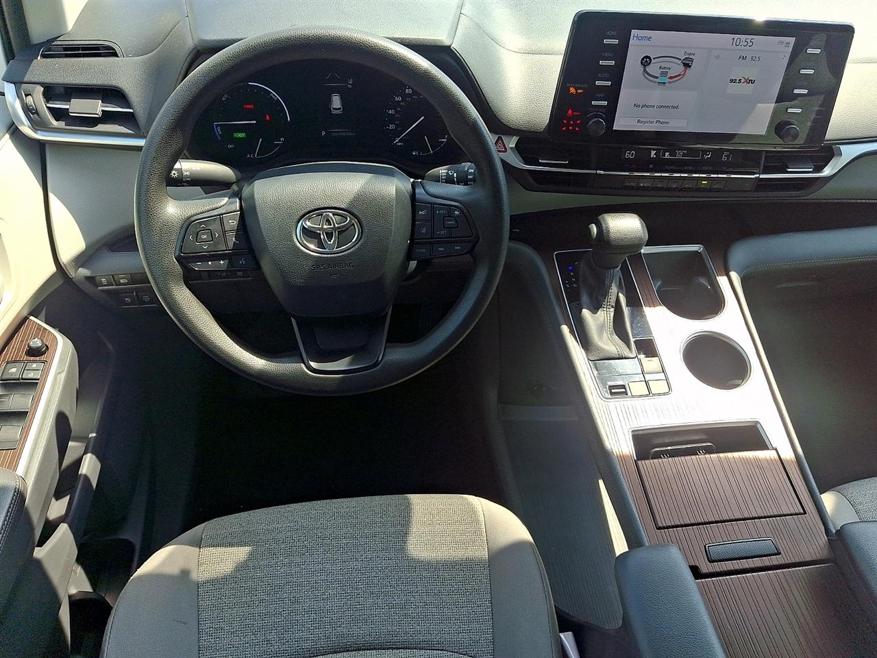 Toyota Sienna LE AWD 8-Passenger (Natl) 2023