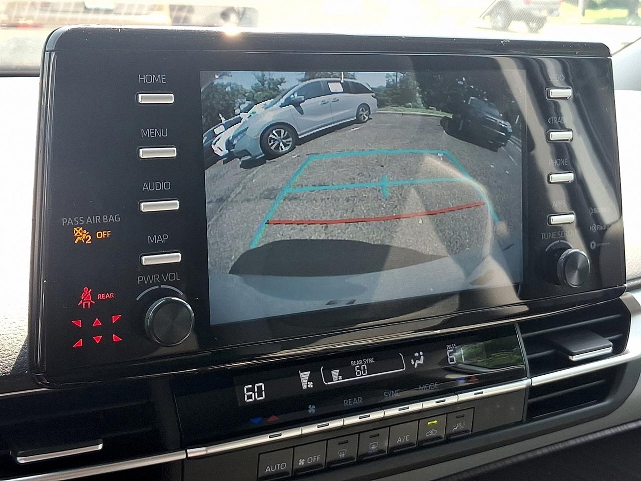 Toyota Sienna LE AWD 8-Passenger (Natl) 2023