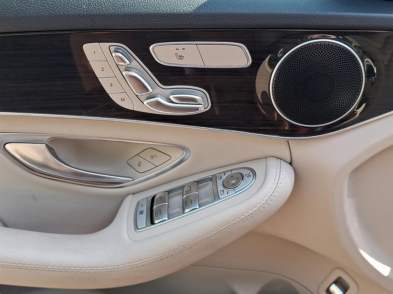 Mercedes-Benz C-Class C 300 4MATIC Sedan 2018