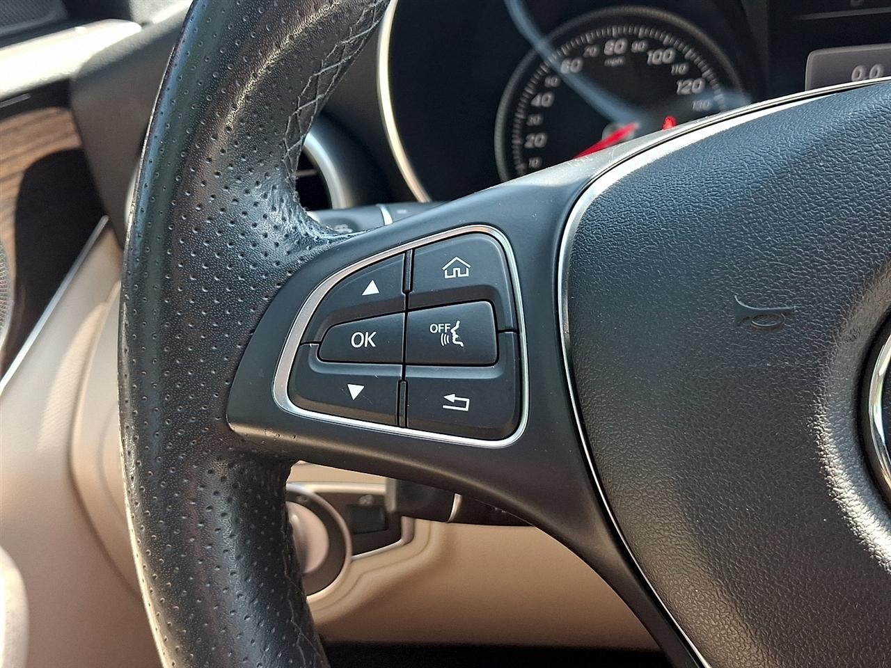 Mercedes-Benz C-Class C 300 4MATIC Sedan 2018