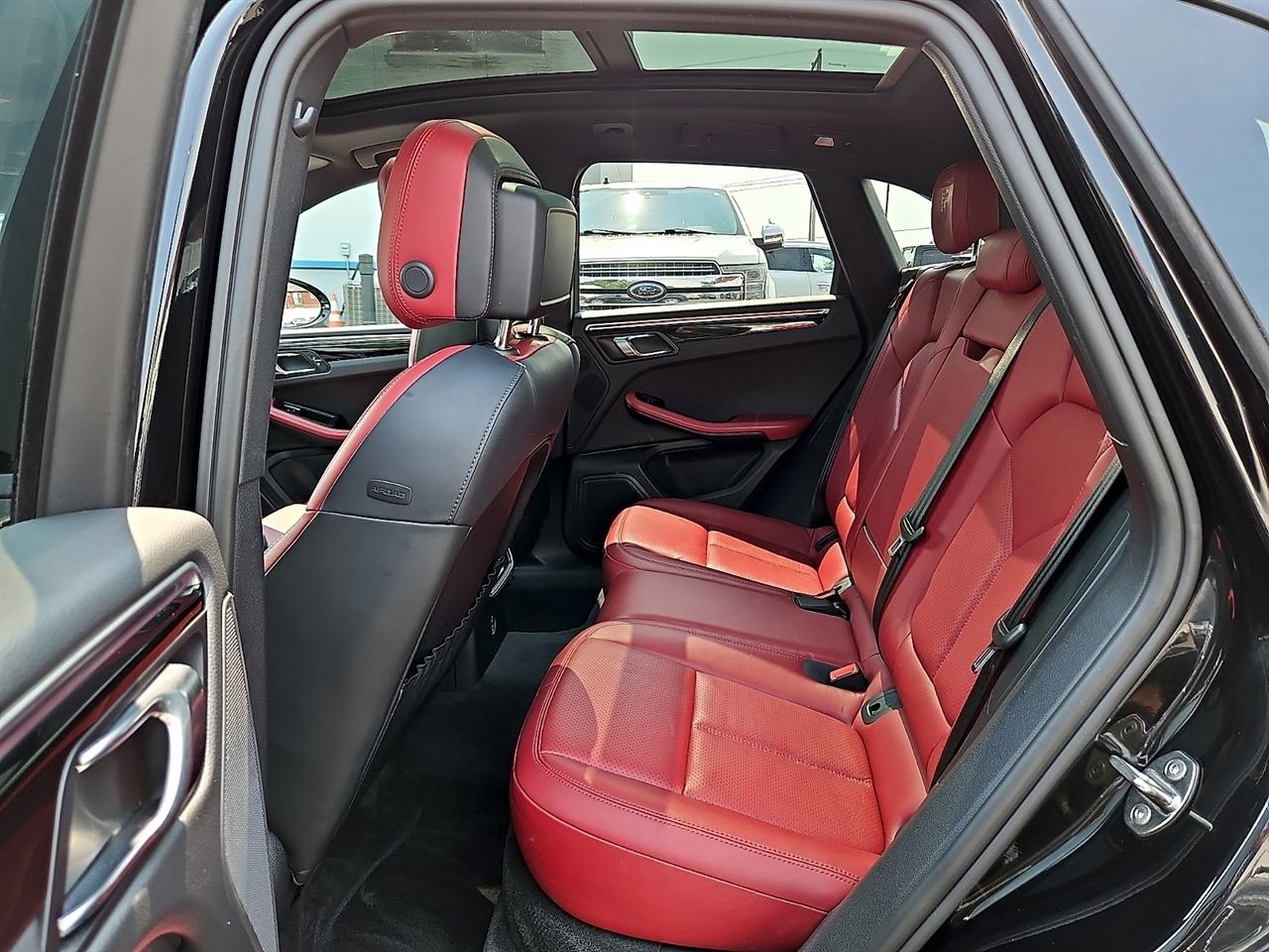 Porsche Macan AWD 2023
