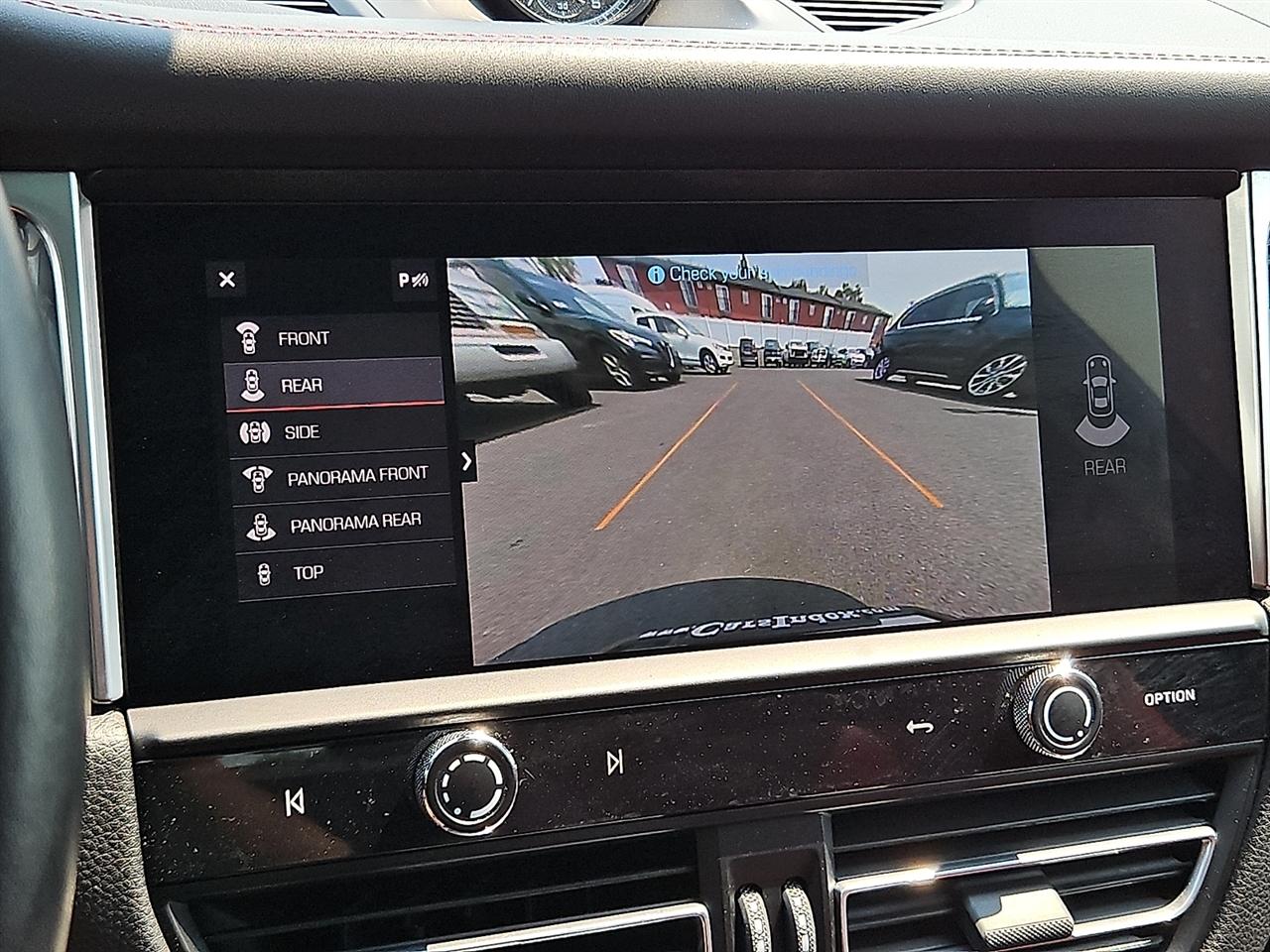 Porsche Macan AWD 2023