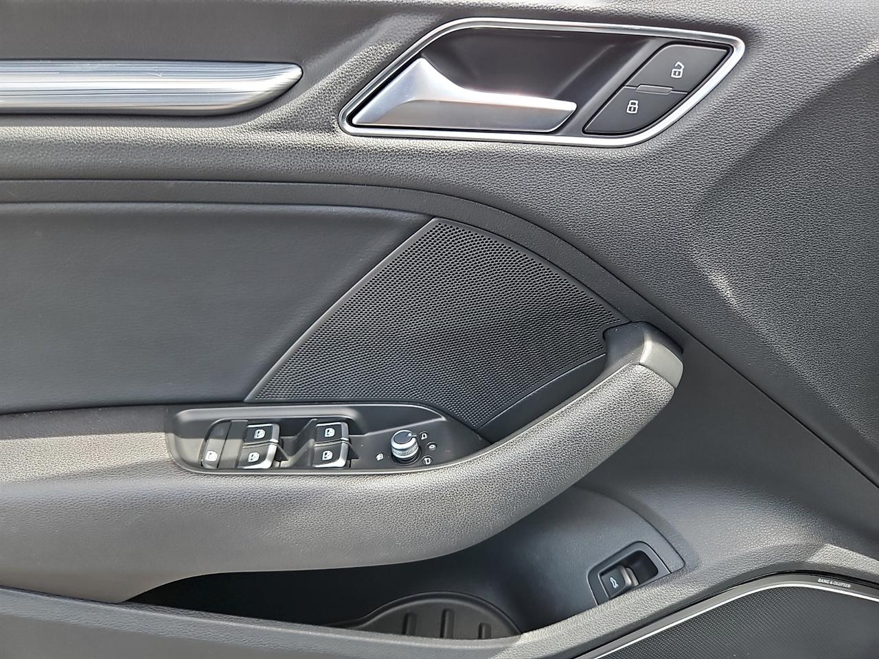 Audi A3 Sedan 2.0 TFSI Tech Premium Plus quattro AWD 2018