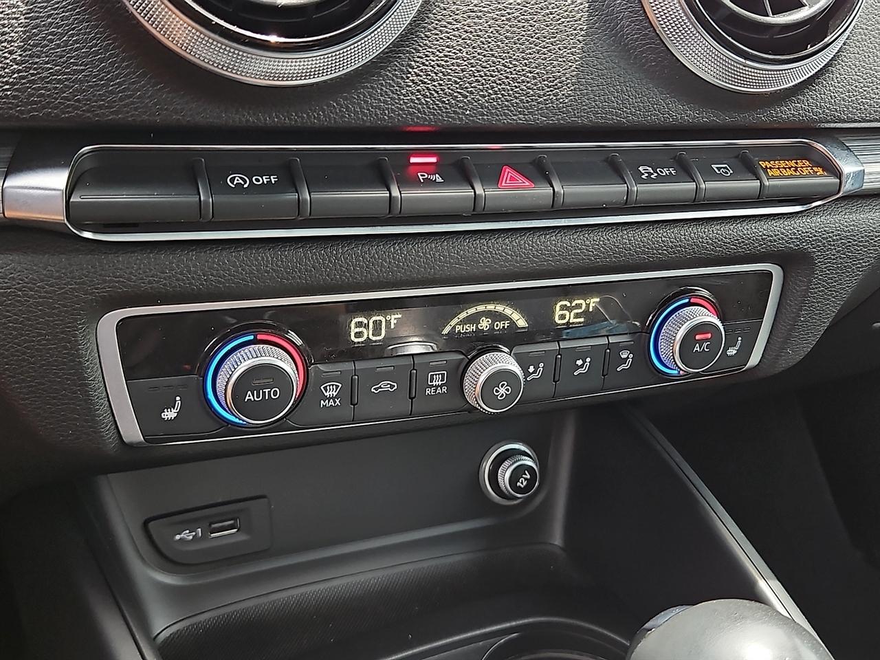 Audi A3 Sedan 2.0 TFSI Tech Premium Plus quattro AWD 2018