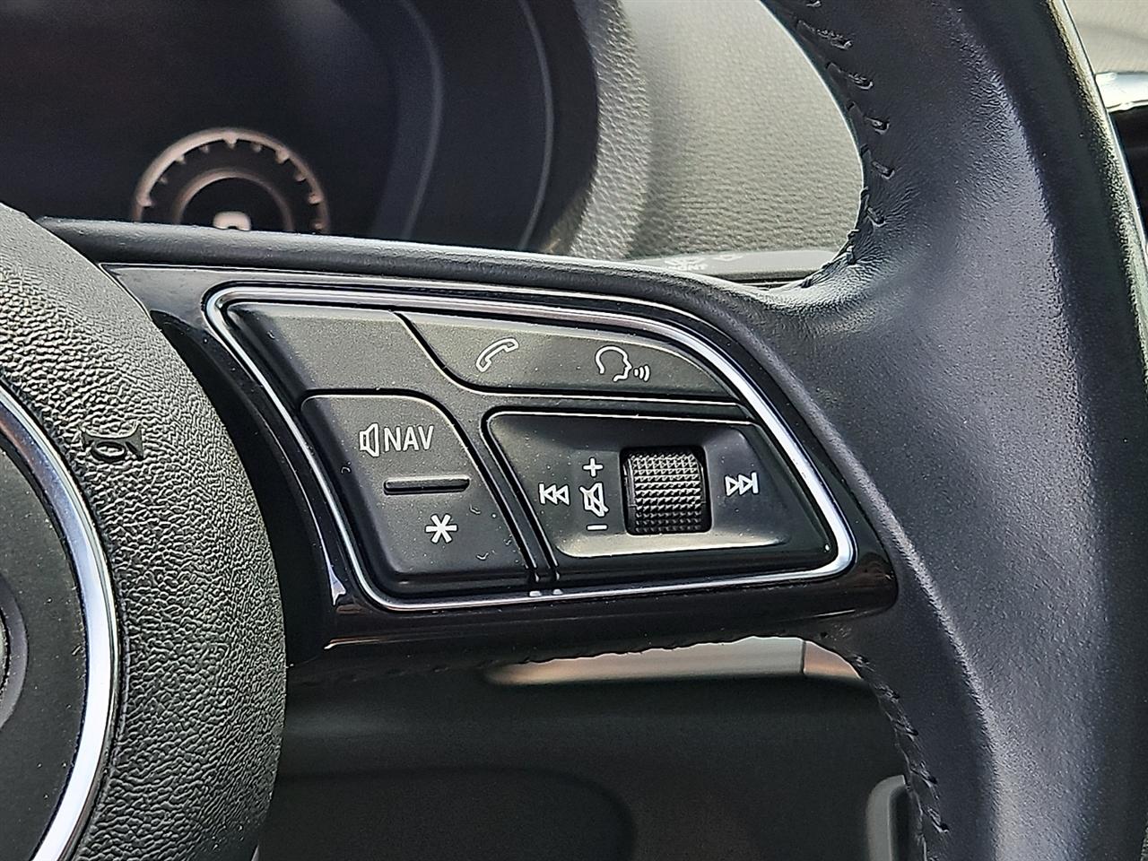 Audi A3 Sedan 2.0 TFSI Tech Premium Plus quattro AWD 2018
