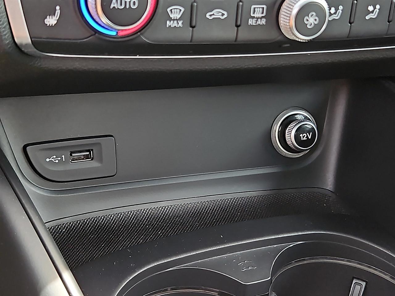 Audi A3 Sedan 2.0 TFSI Tech Premium Plus quattro AWD 2018