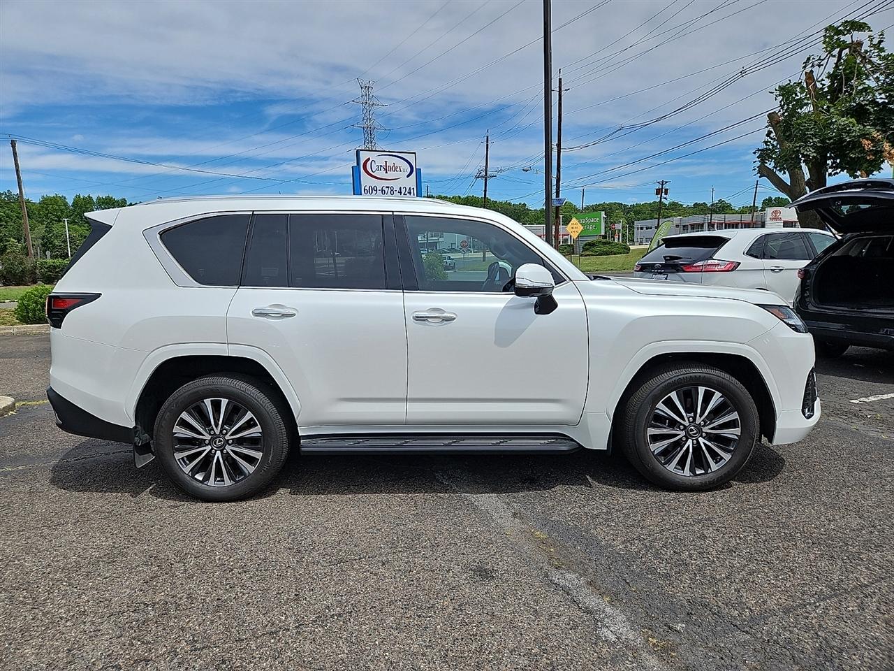 Lexus LX LX 600 Premium 4WD 2024