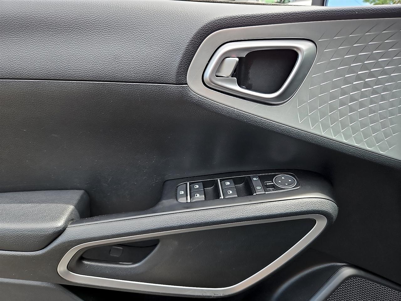 Kia Soul LX IVT 2023