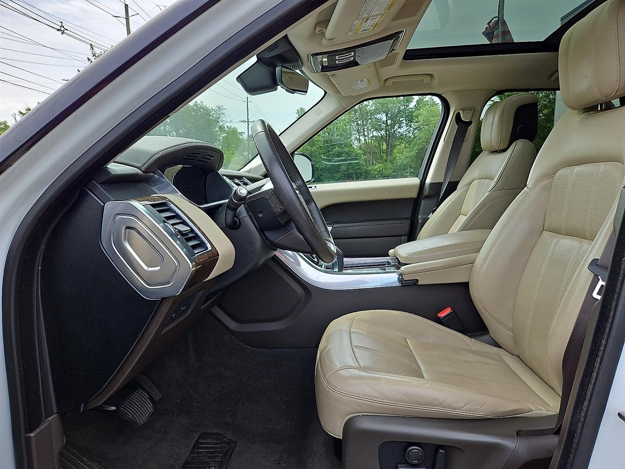 Land Rover Range Rover Sport Turbo i6 MHEV HSE 2019