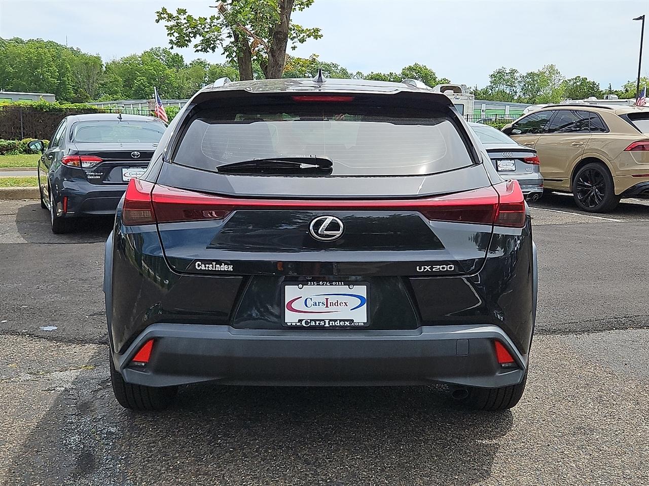 Lexus UX UX 200 FWD 2022