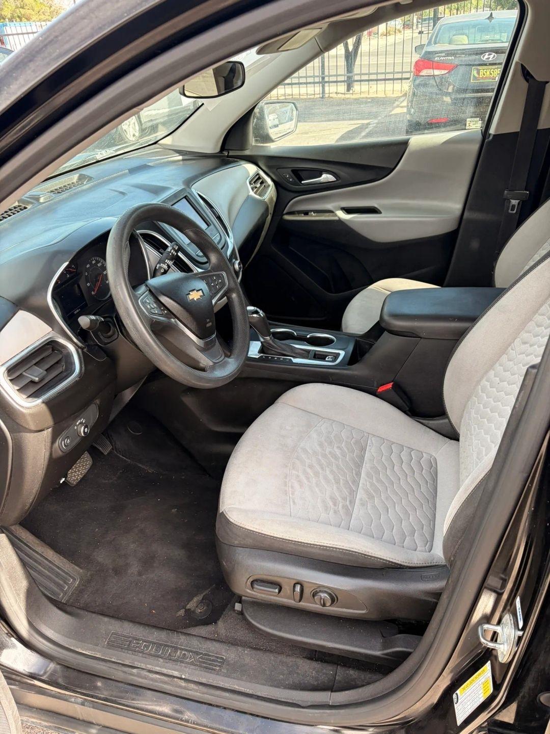 Chevrolet Equinox LS 2WD 2020