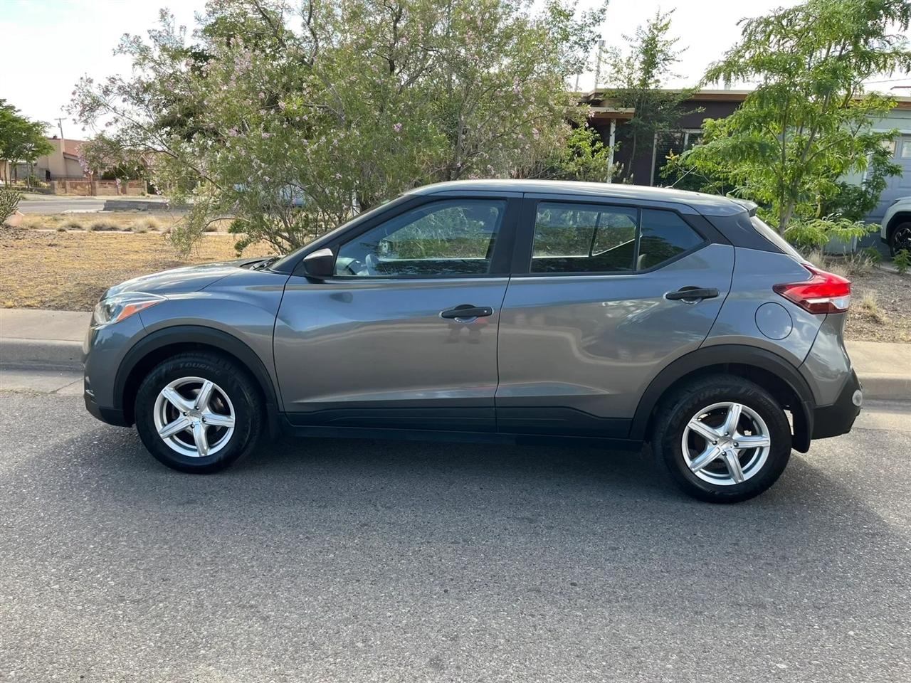 Nissan Kicks S 2020