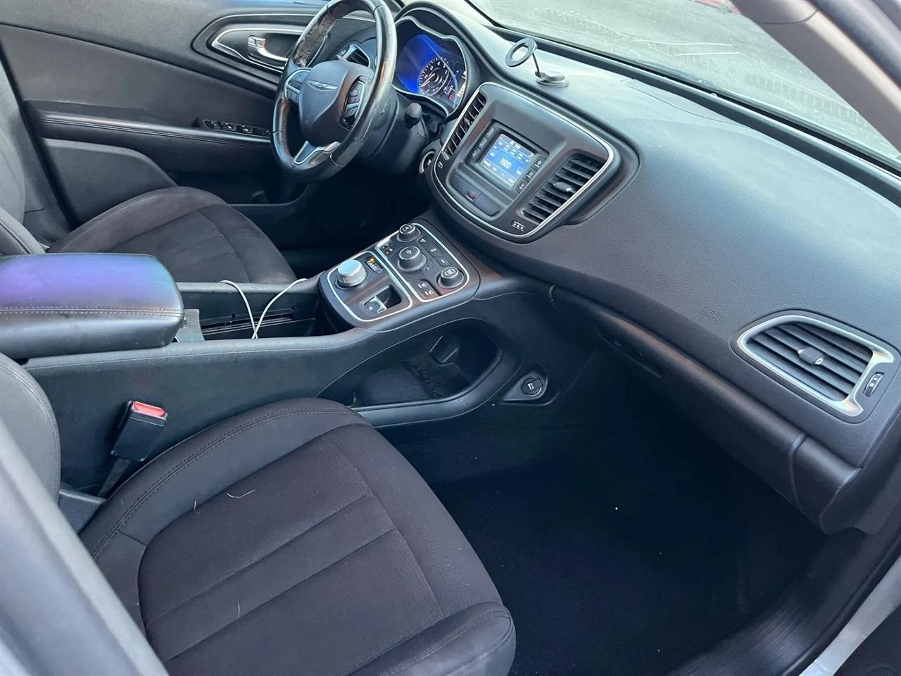 Chrysler 200 Limited 2015