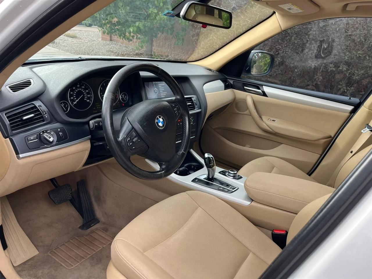 BMW X3 xDrive28i 2011