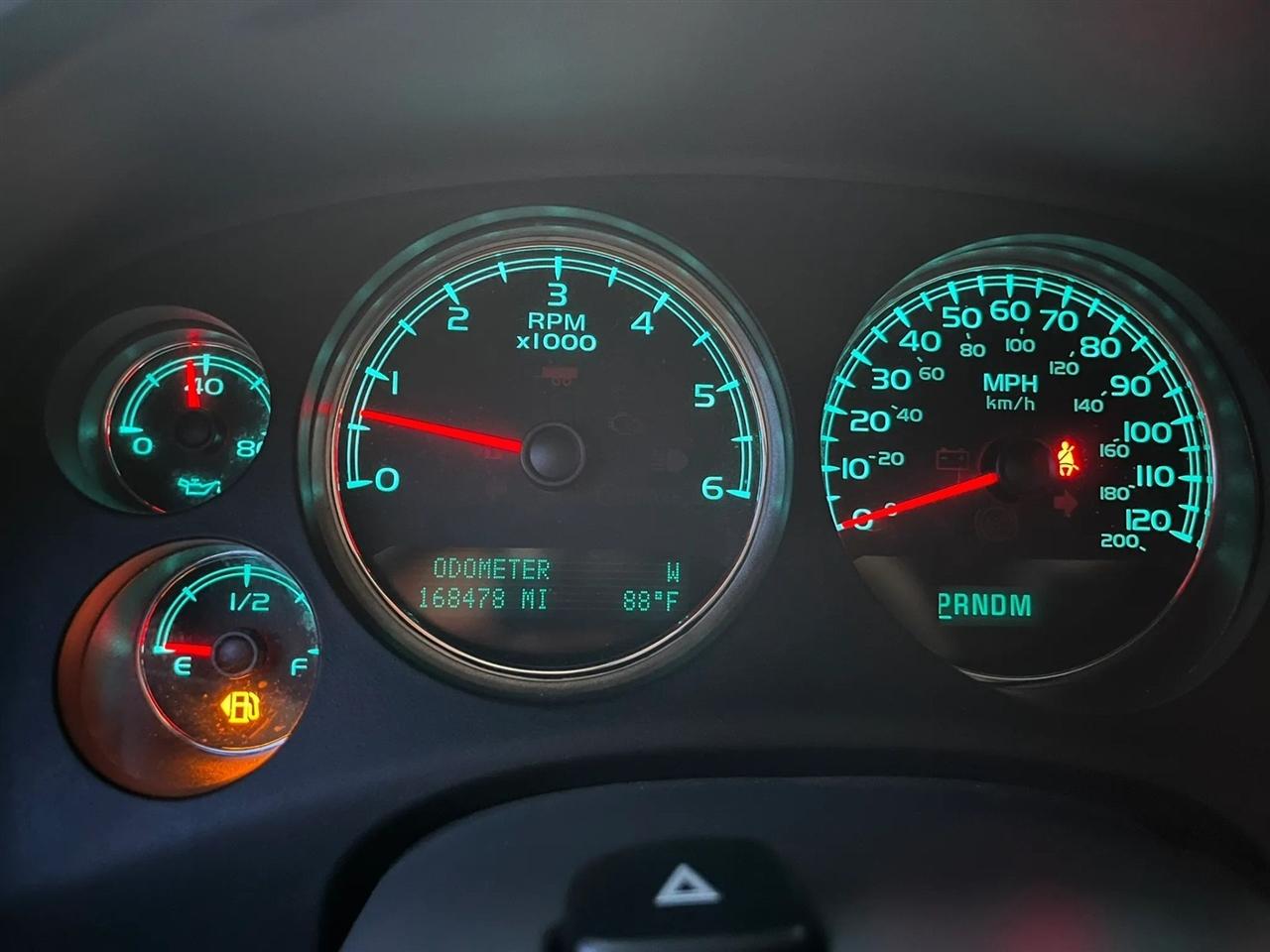 GMC Yukon XL SLT-1 1/2 Ton 4WD 2012