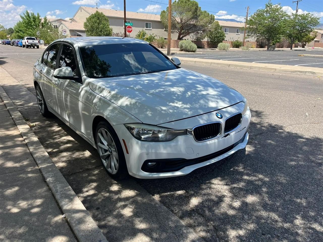 BMW 3-Series 320i xDrive Sedan 2016