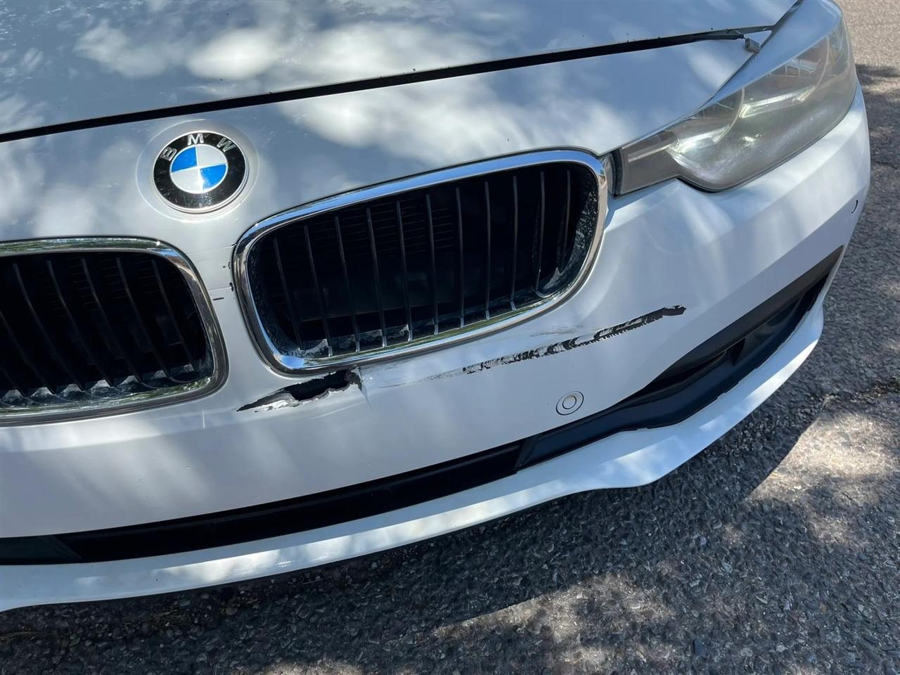 BMW 3-Series 320i xDrive Sedan 2016