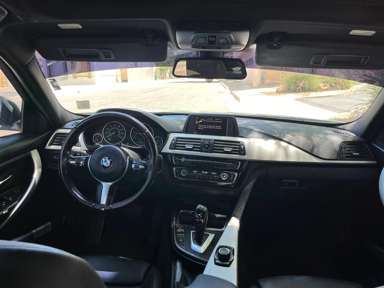 BMW 3-Series 320i xDrive Sedan 2016