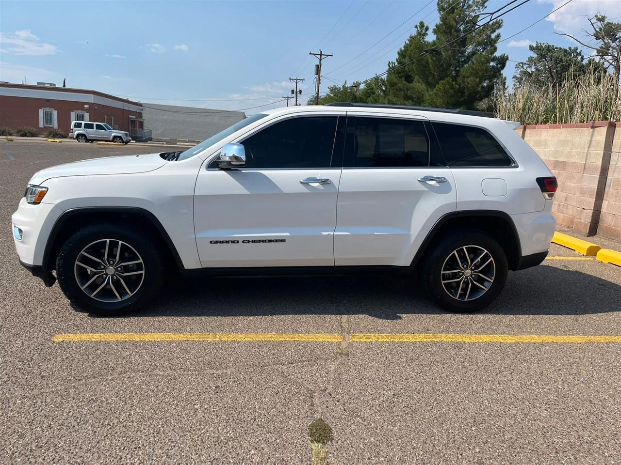 Jeep Grand Cherokee Limited 2WD 2017