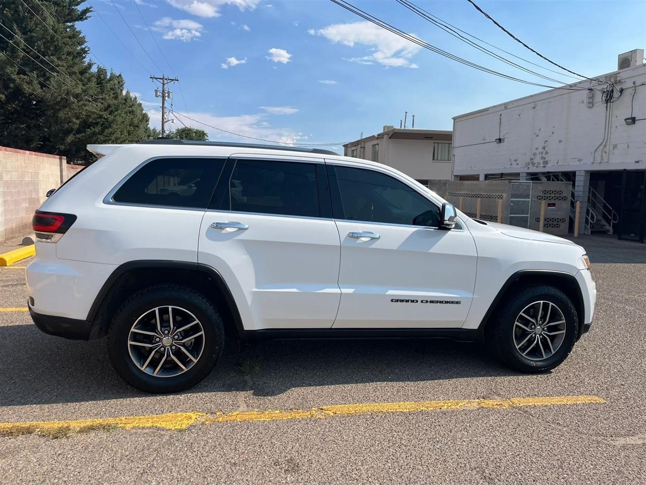 Jeep Grand Cherokee Limited 2WD 2017