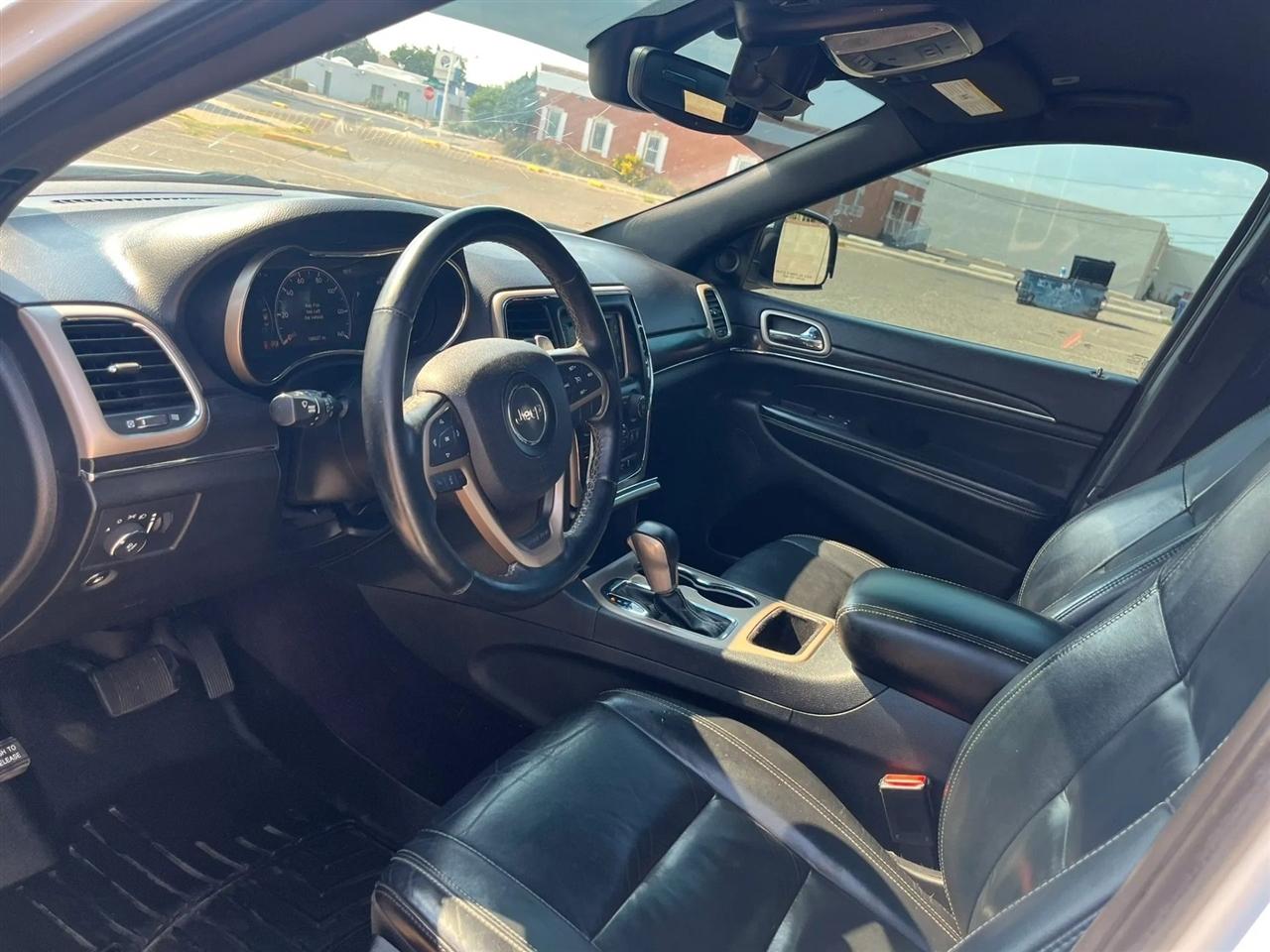 Jeep Grand Cherokee Limited 2WD 2017