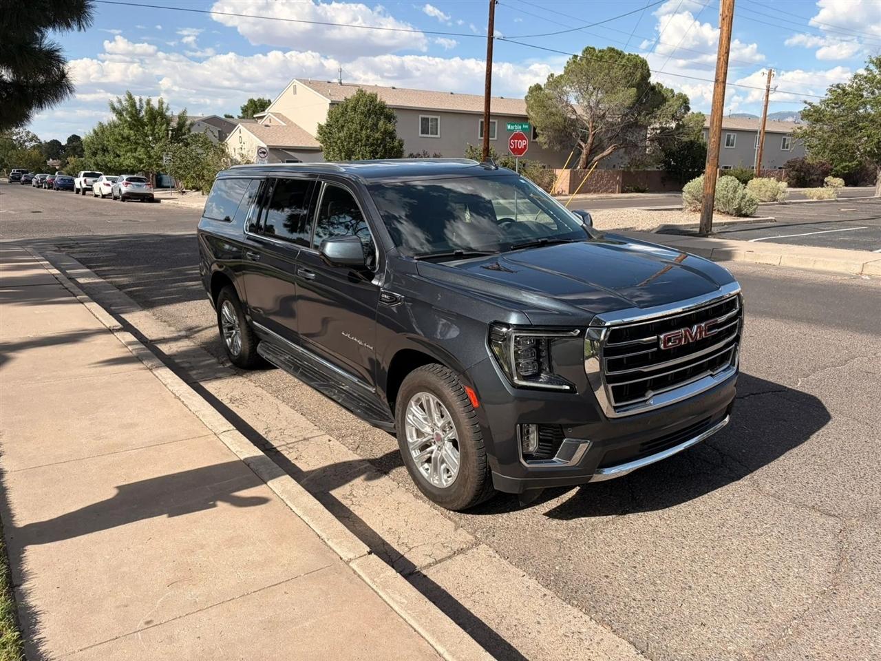 GMC Yukon XL SLT 4WD 2021