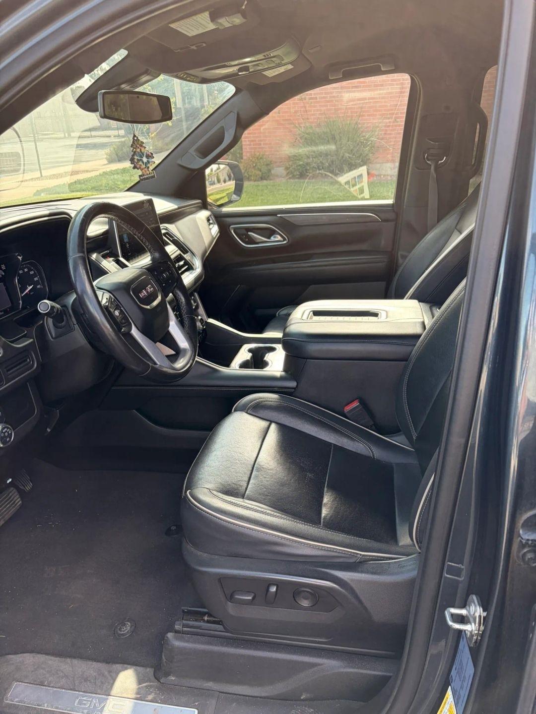 GMC Yukon XL SLT 4WD 2021