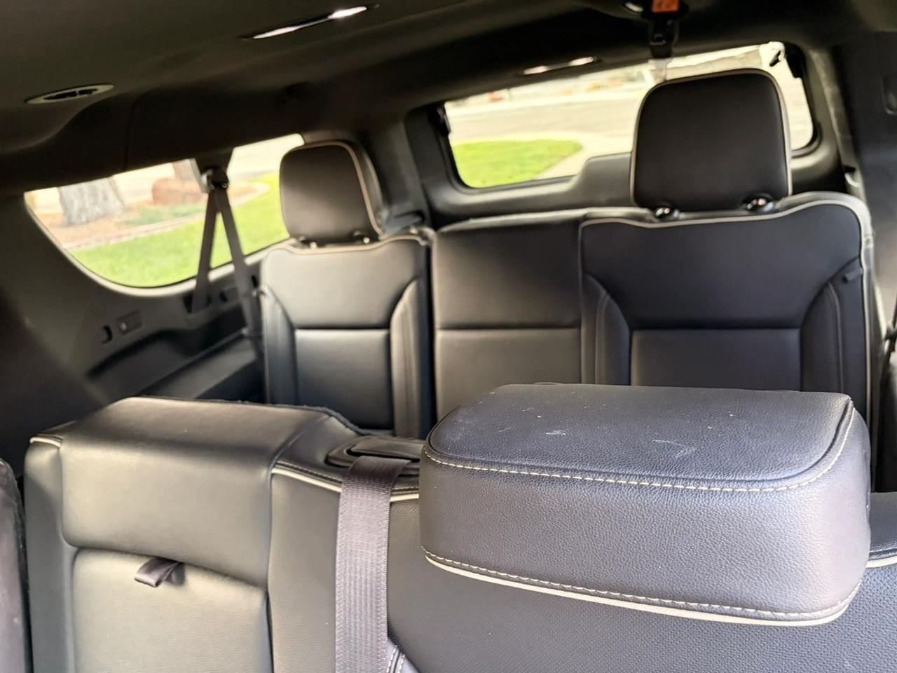 GMC Yukon XL SLT 4WD 2021