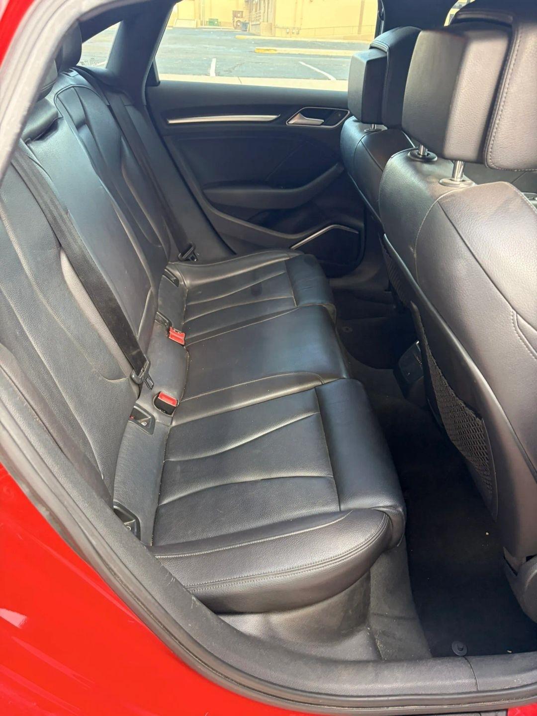 Audi A3 2.0T Premium Sedan quattro S tronic 2015