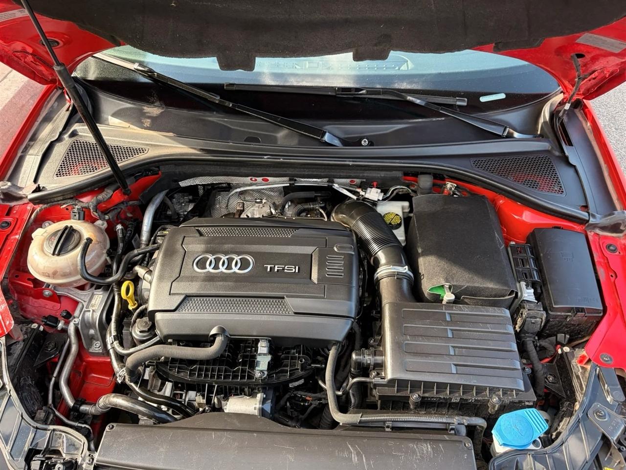 Audi A3 2.0T Premium Sedan quattro S tronic 2015