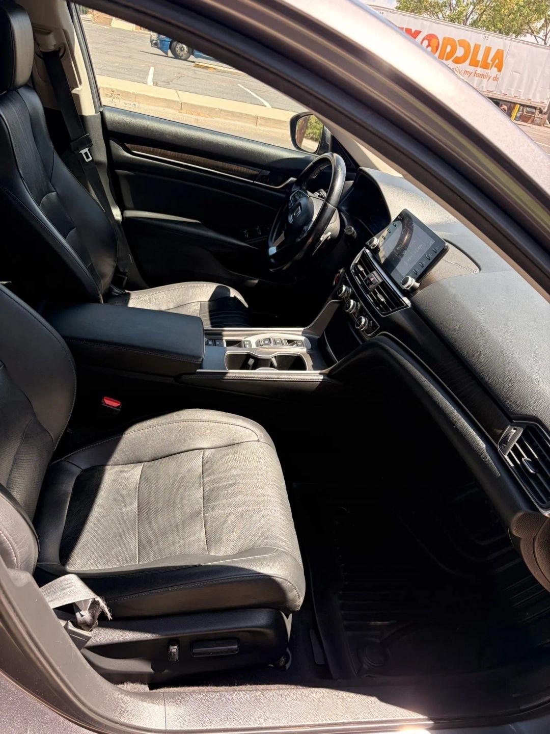 Honda Accord EX-L 2.0T 2020