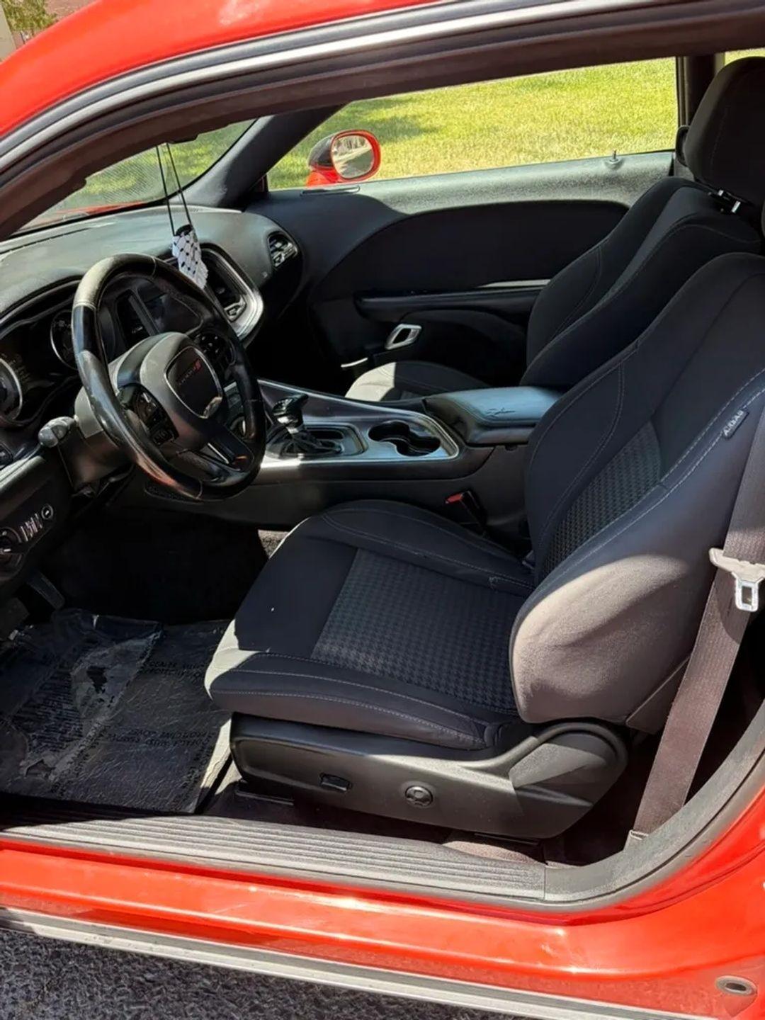 Dodge Challenger SXT 2018