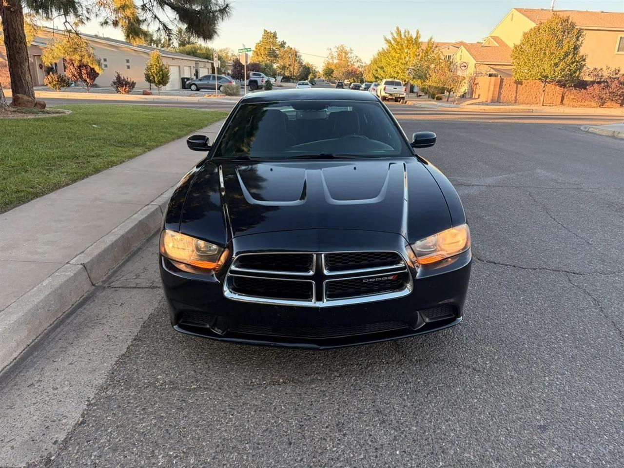 Dodge Charger SE 2012