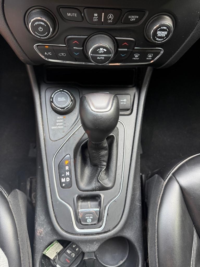 Jeep Cherokee Latitude Plus 4WD 2019