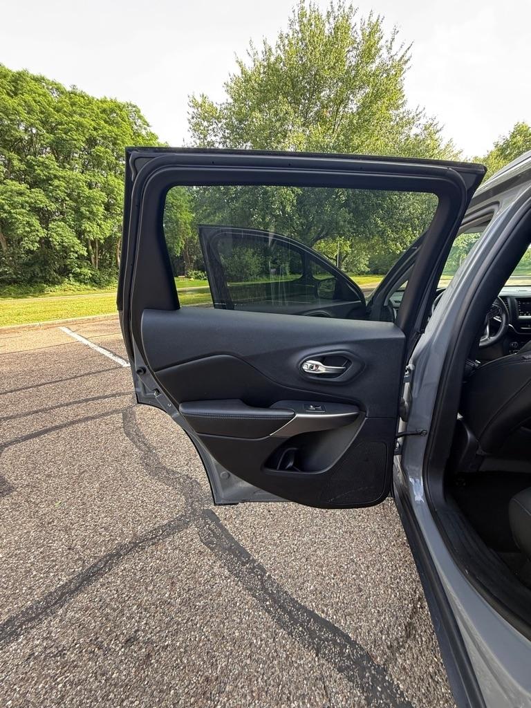 Jeep Cherokee Latitude Plus 4WD 2019